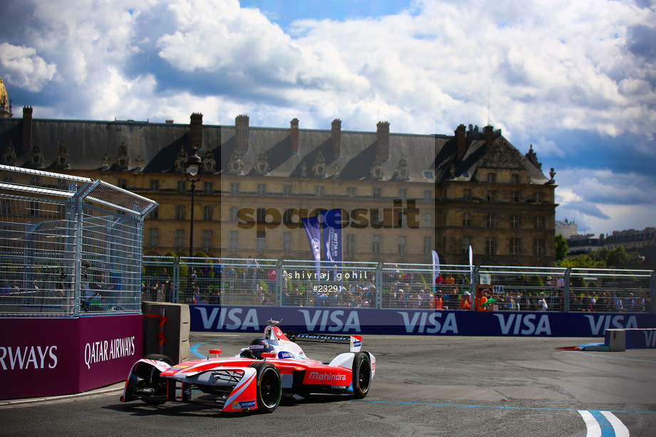 Spacesuit Collections Photo ID 23291, Shivraj Gohil, Paris ePrix, France, 20/05/2017 16:30:30