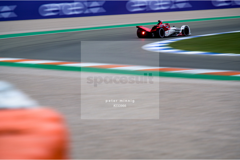 Spacesuit Collections Photo ID 233966, Peter Minnig, Valencia ePrix, Spain, 24/04/2021 07:32:02