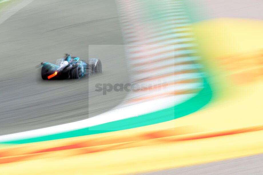 Spacesuit Collections Photo ID 234016, Peter Minnig, Valencia ePrix, Spain, 24/04/2021 09:38:27