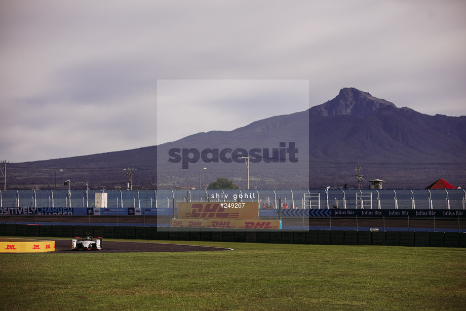 Spacesuit Collections Photo ID 249267, Shiv Gohil, Puebla ePrix, Mexico, 20/06/2021 09:17:03