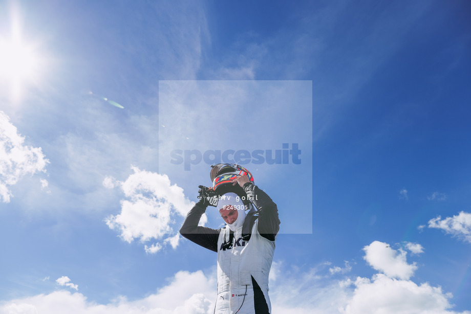 Spacesuit Collections Photo ID 249301, Shiv Gohil, Puebla ePrix, Mexico, 20/06/2021 16:55:17