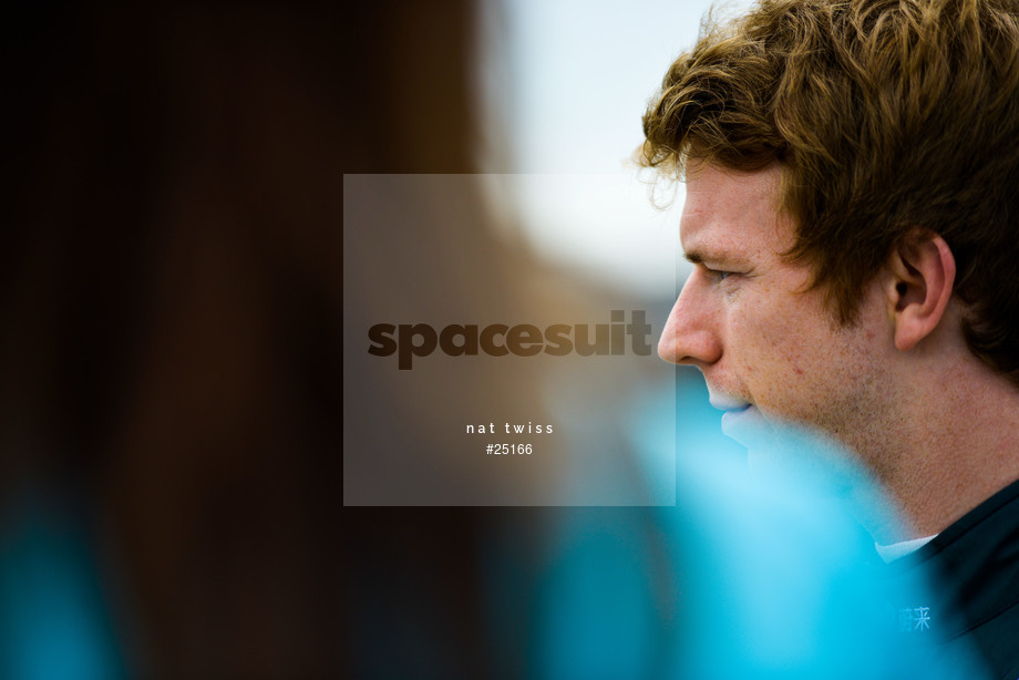 Spacesuit Collections Photo ID 25166, Nat Twiss, Berlin ePrix, Germany, 08/06/2017 15:31:27