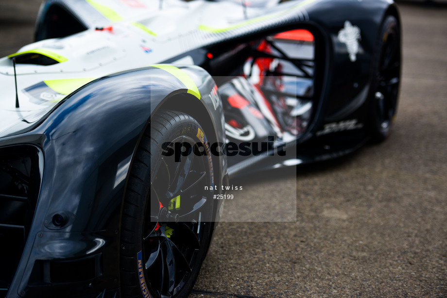 Spacesuit Collections Photo ID 25199, Nat Twiss, Berlin ePrix, Germany, 08/06/2017 17:11:27