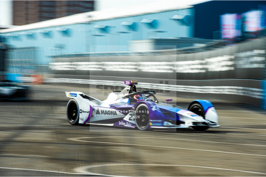 Spacesuit Collections Photo ID 253226, Peter Minnig, New York City ePrix, United States, 10/07/2021 08:16:32