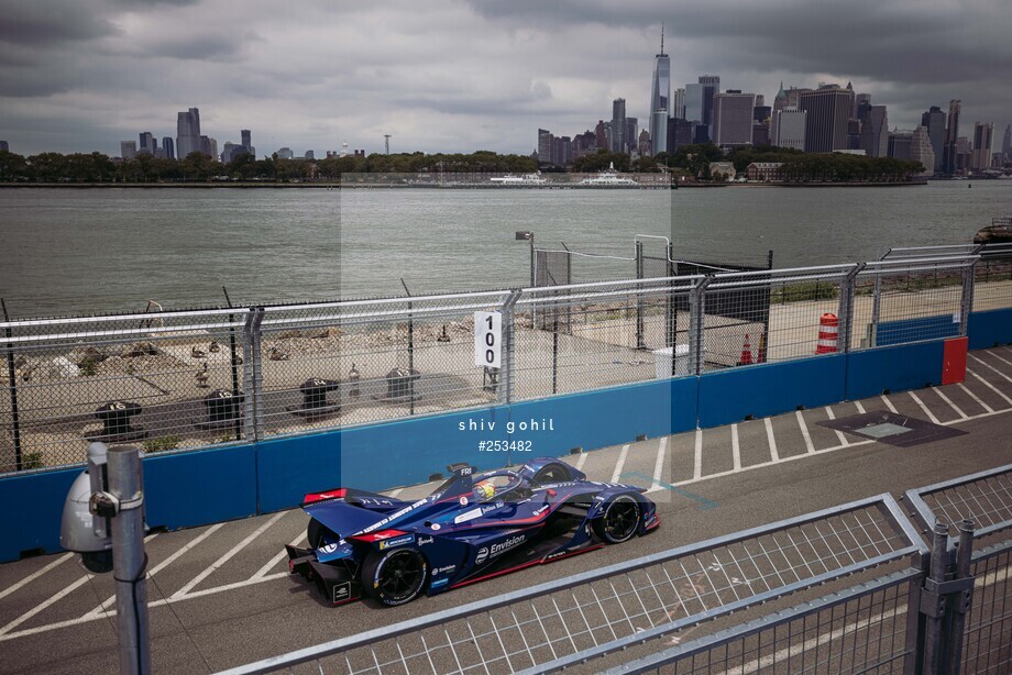 Spacesuit Collections Photo ID 253482, Shiv Gohil, New York City ePrix, United States, 10/07/2021 12:32:08