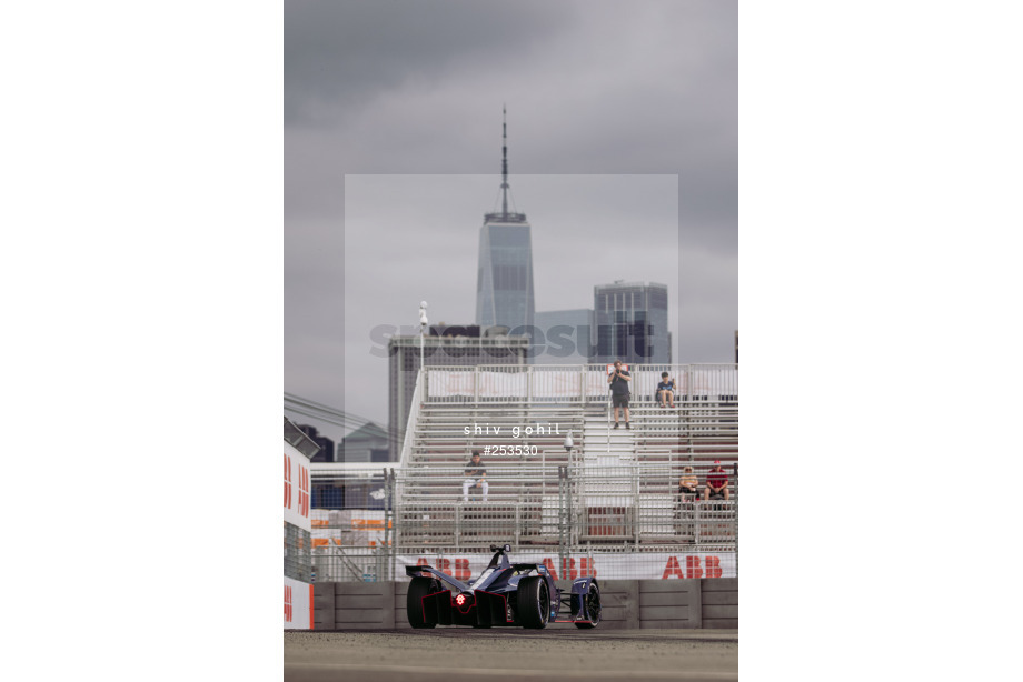 Spacesuit Collections Photo ID 253530, Shiv Gohil, New York City ePrix, United States, 10/07/2021 10:29:36