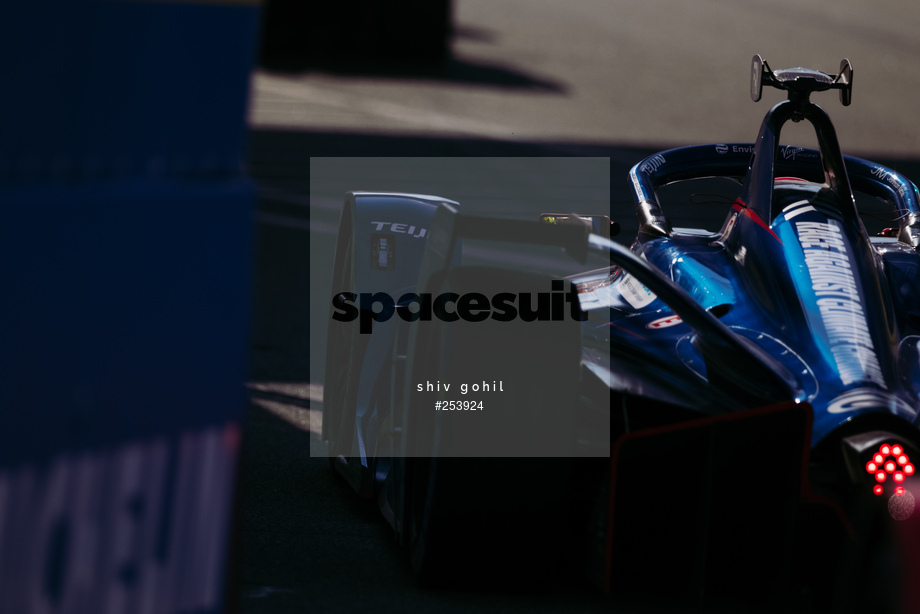 Spacesuit Collections Photo ID 253924, Shiv Gohil, New York City ePrix, United States, 10/07/2021 16:55:31