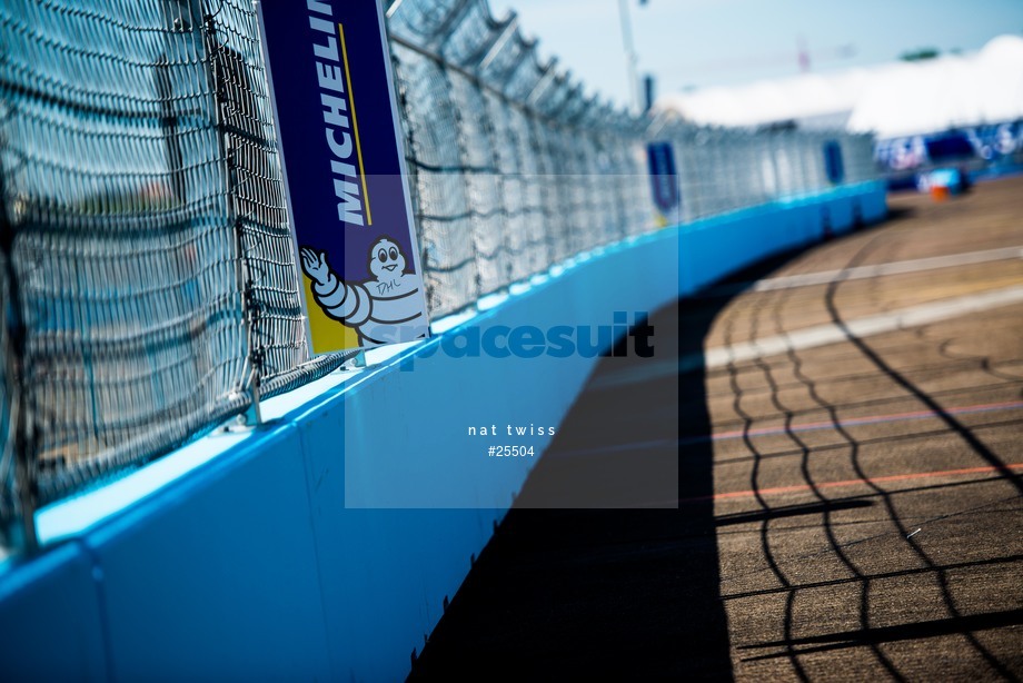 Spacesuit Collections Photo ID 25504, Nat Twiss, Berlin ePrix, Germany, 09/06/2017 09:45:15