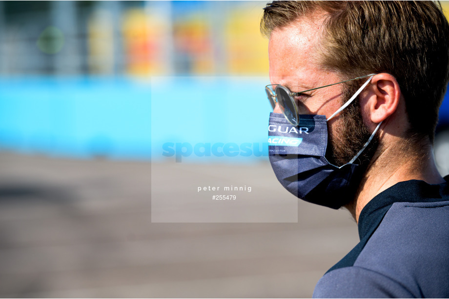 Spacesuit Collections Photo ID 255479, Peter Minnig, London ePrix, UK, 22/07/2021 16:30:09