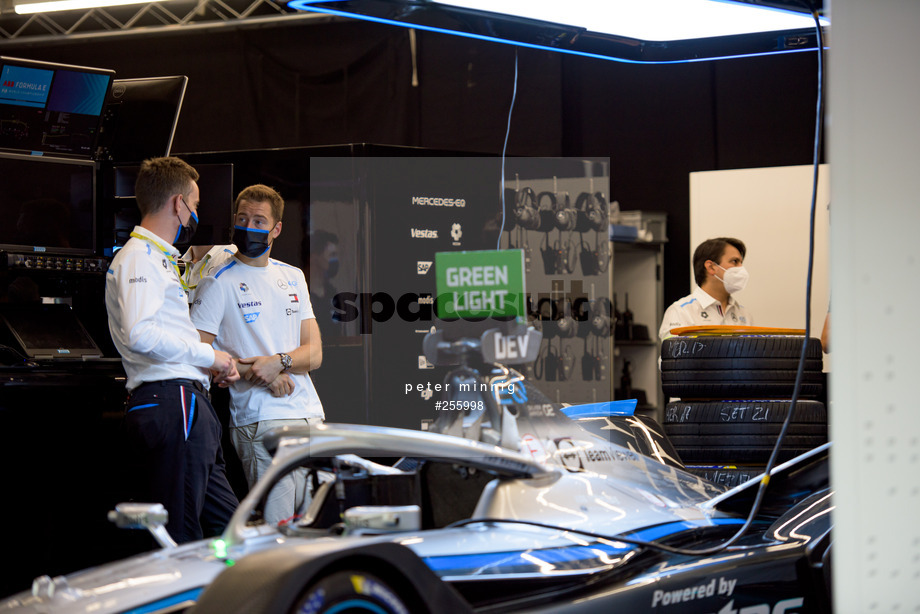 Spacesuit Collections Photo ID 255998, Peter Minnig, London ePrix, UK, 23/07/2021 10:40:30