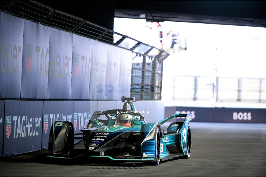 Spacesuit Collections Photo ID 256038, Peter Minnig, London ePrix, UK, 23/07/2021 11:22:30