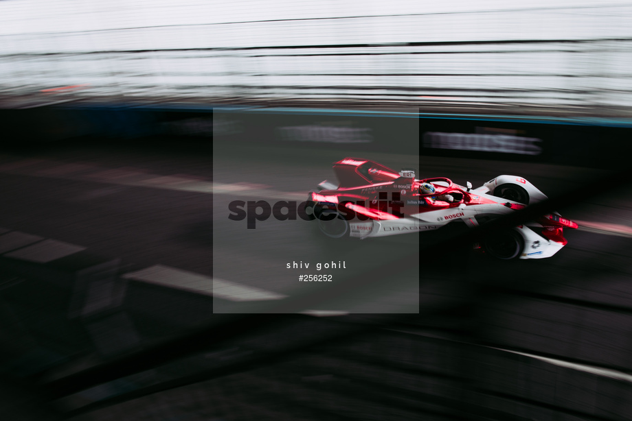 Spacesuit Collections Photo ID 256252, Shiv Gohil, London ePrix, UK, 23/07/2021 17:09:06