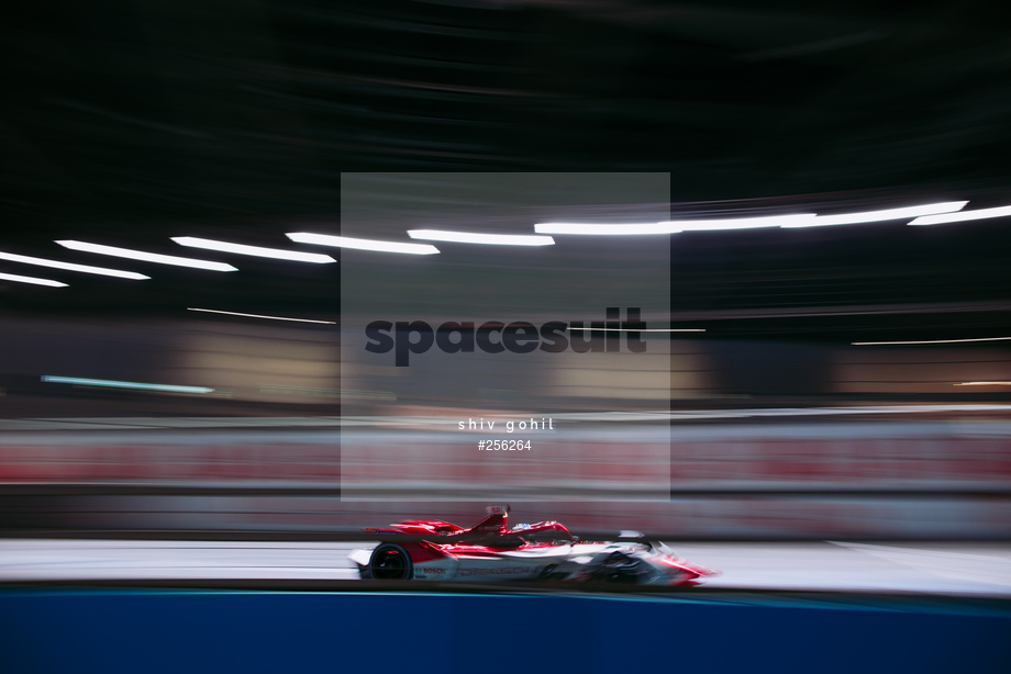 Spacesuit Collections Photo ID 256264, Shiv Gohil, London ePrix, UK, 23/07/2021 17:26:08