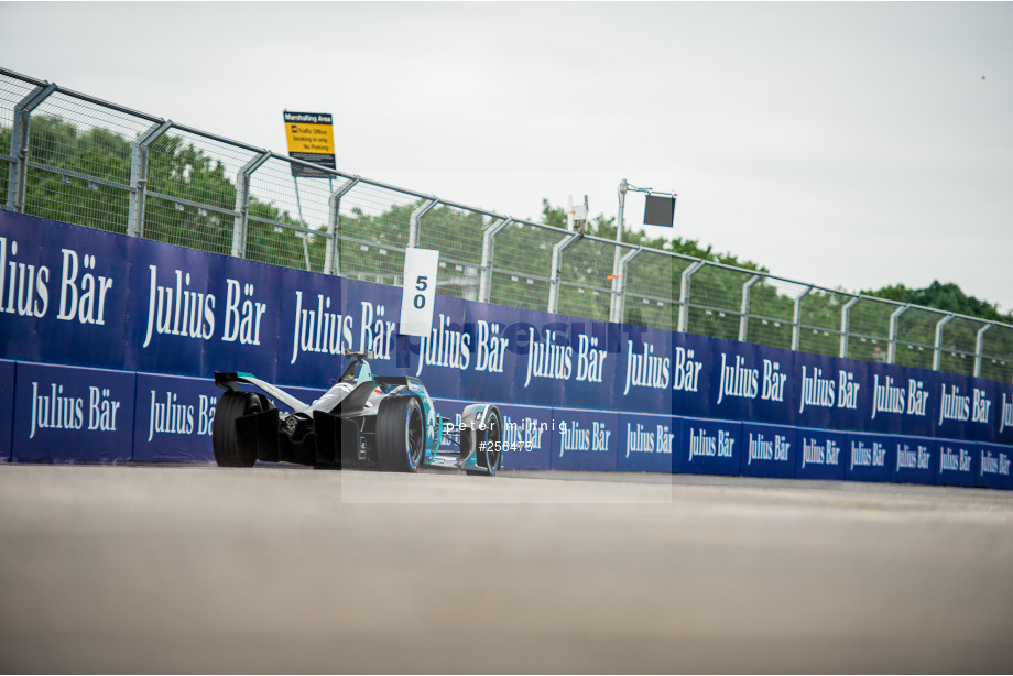 Spacesuit Collections Photo ID 256475, Peter Minnig, London ePrix, UK, 23/07/2021 17:03:57