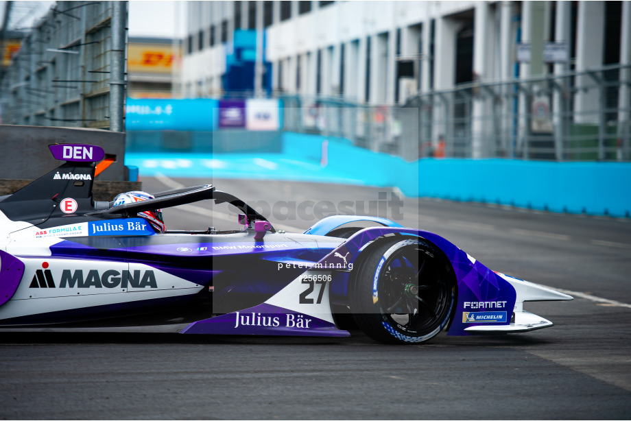 Spacesuit Collections Photo ID 256506, Peter Minnig, London ePrix, UK, 23/07/2021 17:06:16