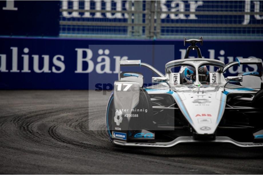 Spacesuit Collections Photo ID 256588, Peter Minnig, London ePrix, UK, 23/07/2021 17:13:13