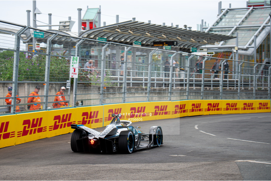 Spacesuit Collections Photo ID 256605, Peter Minnig, London ePrix, UK, 23/07/2021 17:21:46