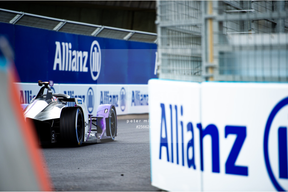 Spacesuit Collections Photo ID 256624, Peter Minnig, London ePrix, UK, 23/07/2021 17:33:03