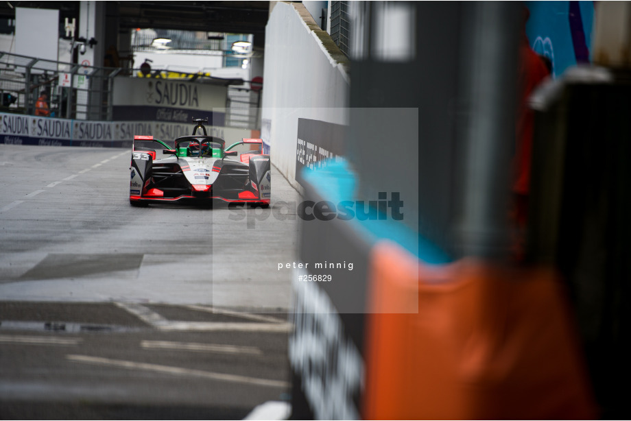 Spacesuit Collections Photo ID 256829, Peter Minnig, London ePrix, UK, 24/07/2021 09:12:28