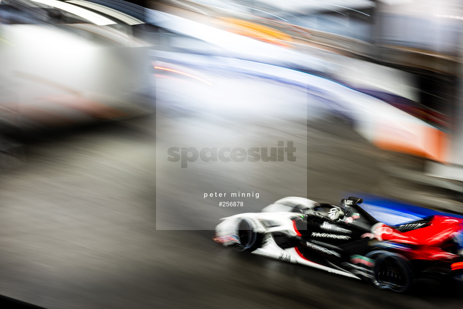 Spacesuit Collections Photo ID 256878, Peter Minnig, London ePrix, UK, 24/07/2021 09:03:23