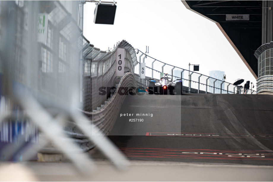 Spacesuit Collections Photo ID 257190, Peter Minnig, London ePrix, UK, 24/07/2021 15:40:48