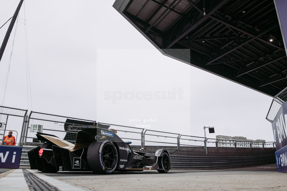 Spacesuit Collections Photo ID 258009, Shiv Gohil, London ePrix, UK, 25/07/2021 08:31:08