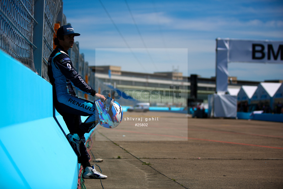 Spacesuit Collections Photo ID 25802, Shivraj Gohil, Berlin ePrix, Germany, 09/06/2017 11:22:14