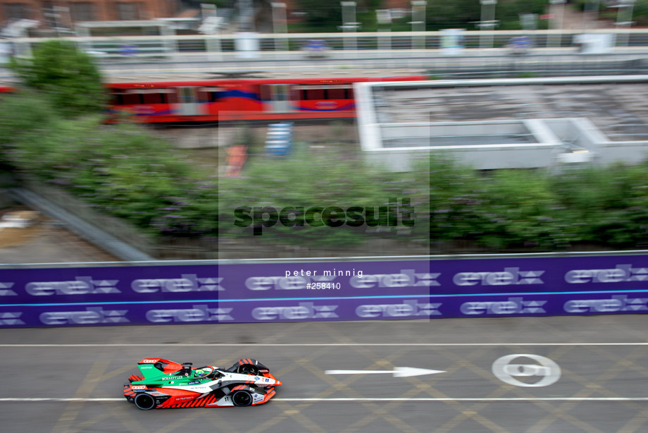 Spacesuit Collections Photo ID 258410, Peter Minnig, London ePrix, UK, 25/07/2021 08:17:54