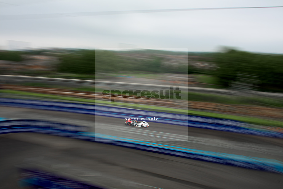 Spacesuit Collections Photo ID 258428, Peter Minnig, London ePrix, UK, 25/07/2021 08:35:24