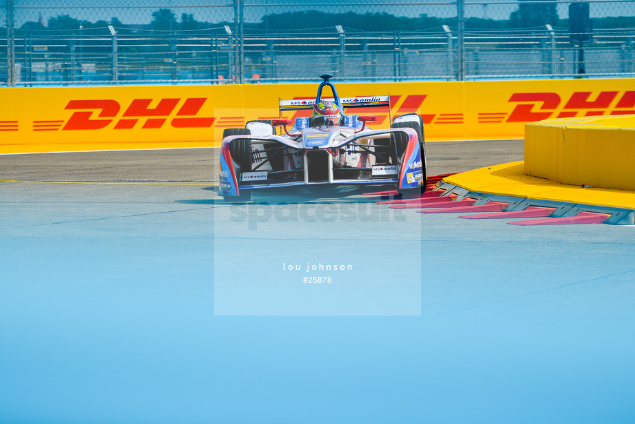 Spacesuit Collections Photo ID 25878, Lou Johnson, Berlin ePrix, Germany, 09/06/2017 15:00:28