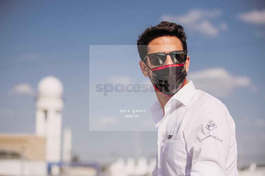 Spacesuit Collections Photo ID 261187, Shiv Gohil, Berlin ePrix, Germany, 12/08/2021 16:43:57