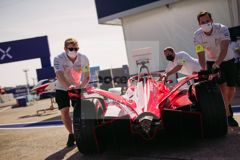 Spacesuit Collections Photo ID 261703, Shiv Gohil, Berlin ePrix, Germany, 13/08/2021 10:00:20