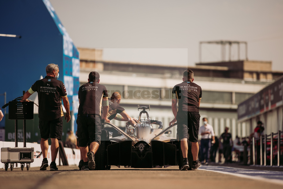 Spacesuit Collections Photo ID 261894, Shiv Gohil, Berlin ePrix, Germany, 13/08/2021 10:32:05
