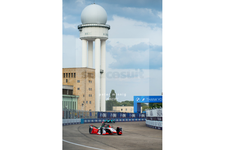 Spacesuit Collections Photo ID 262397, Peter Minnig, Berlin ePrix, Germany, 13/08/2021 17:21:31