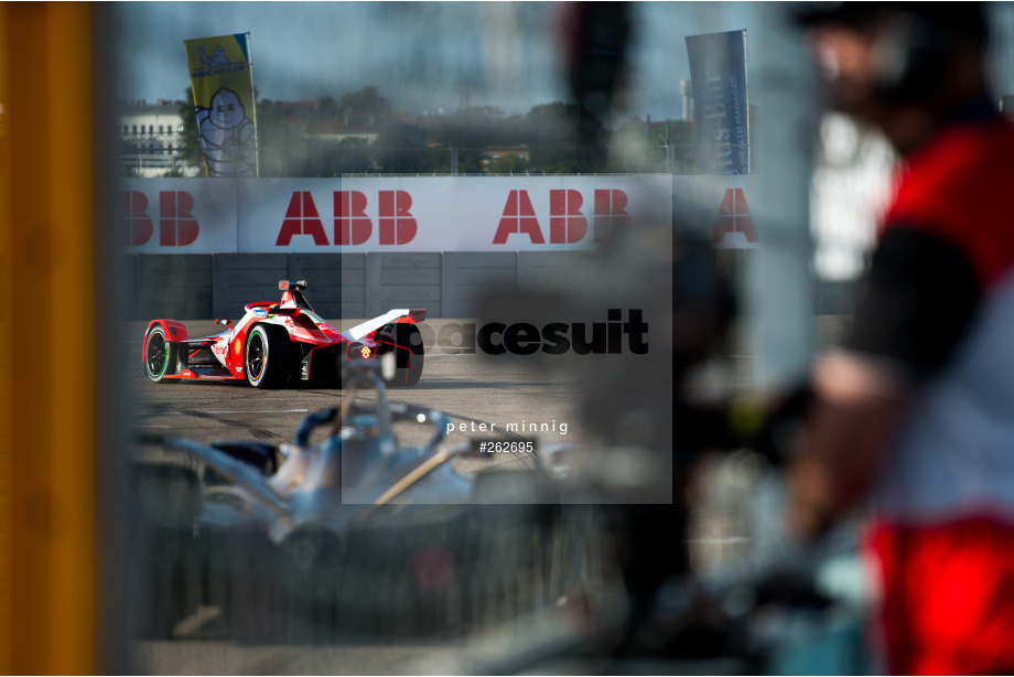 Spacesuit Collections Photo ID 262695, Peter Minnig, Berlin ePrix, Germany, 14/08/2021 08:02:43