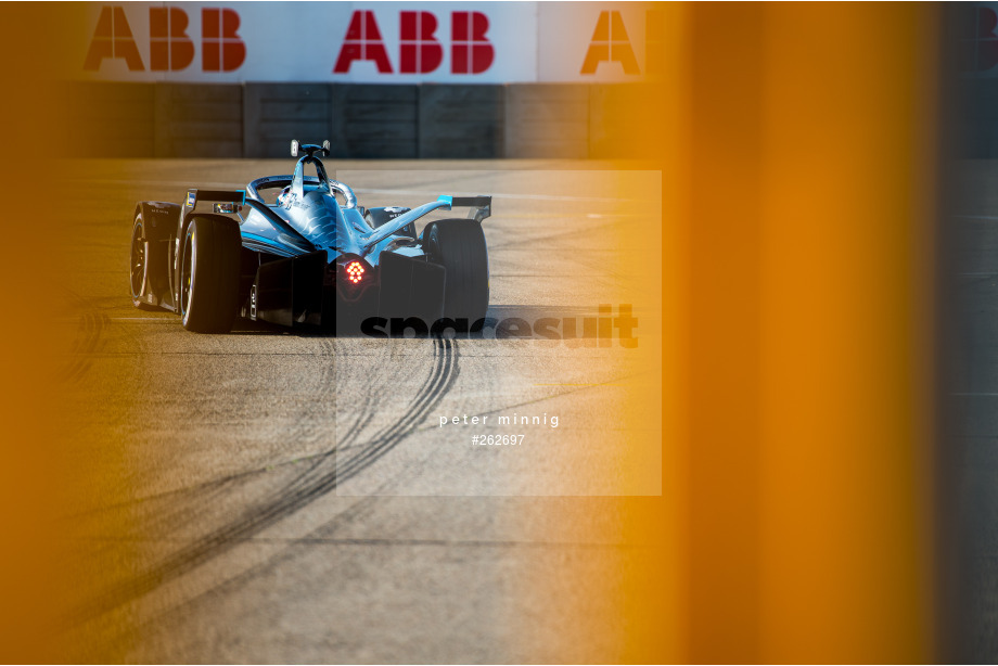 Spacesuit Collections Photo ID 262697, Peter Minnig, Berlin ePrix, Germany, 14/08/2021 08:03:13