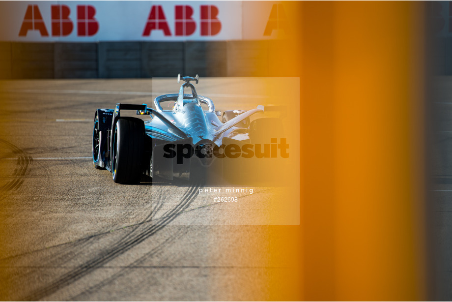 Spacesuit Collections Photo ID 262698, Peter Minnig, Berlin ePrix, Germany, 14/08/2021 08:03:17