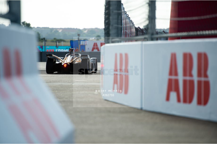 Spacesuit Collections Photo ID 262755, Peter Minnig, Berlin ePrix, Germany, 14/08/2021 08:16:35