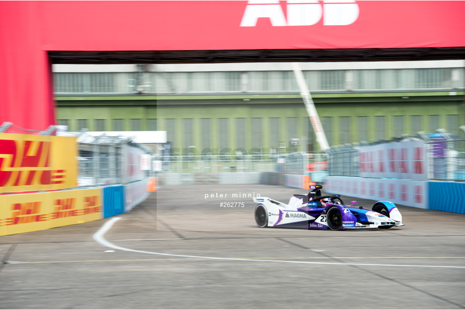 Spacesuit Collections Photo ID 262775, Peter Minnig, Berlin ePrix, Germany, 14/08/2021 08:28:26