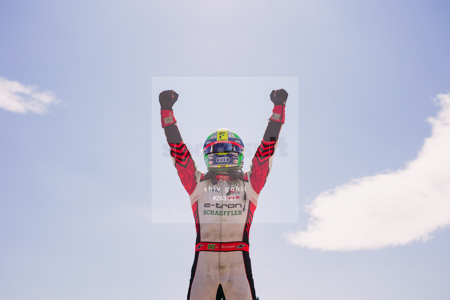 Spacesuit Collections Photo ID 263121, Shiv Gohil, Berlin ePrix, Germany, 14/08/2021 14:53:34