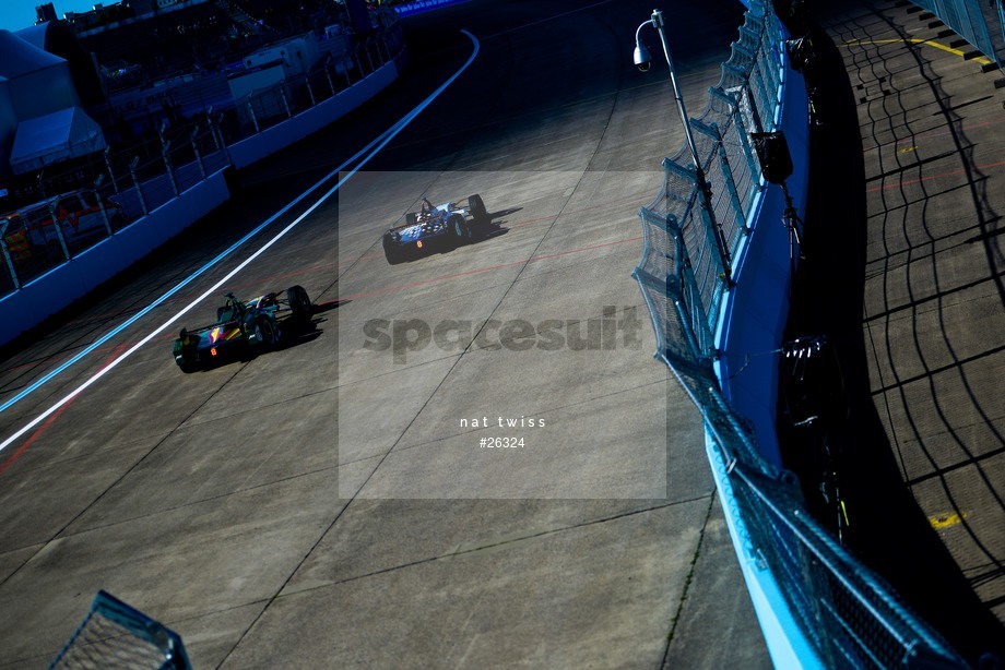 Spacesuit Collections Photo ID 26324, Nat Twiss, Berlin ePrix, Germany, 10/06/2017 08:45:25