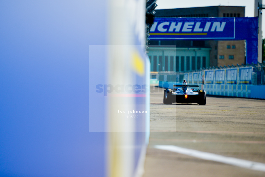 Spacesuit Collections Photo ID 26332, Lou Johnson, Berlin ePrix, Germany, 10/06/2017 08:35:34