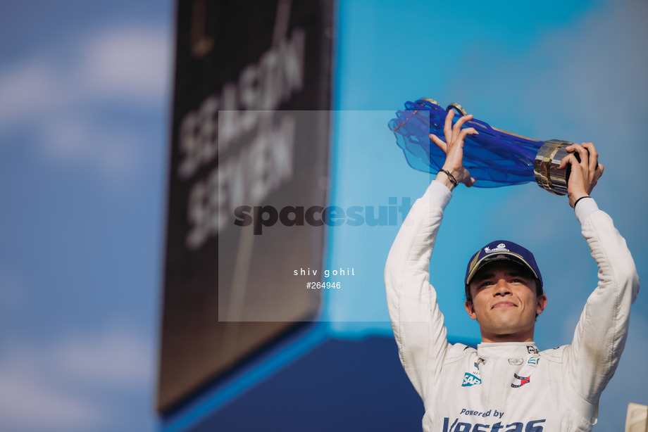 Spacesuit Collections Photo ID 264946, Shiv Gohil, Berlin ePrix, Germany, 15/08/2021 17:21:25