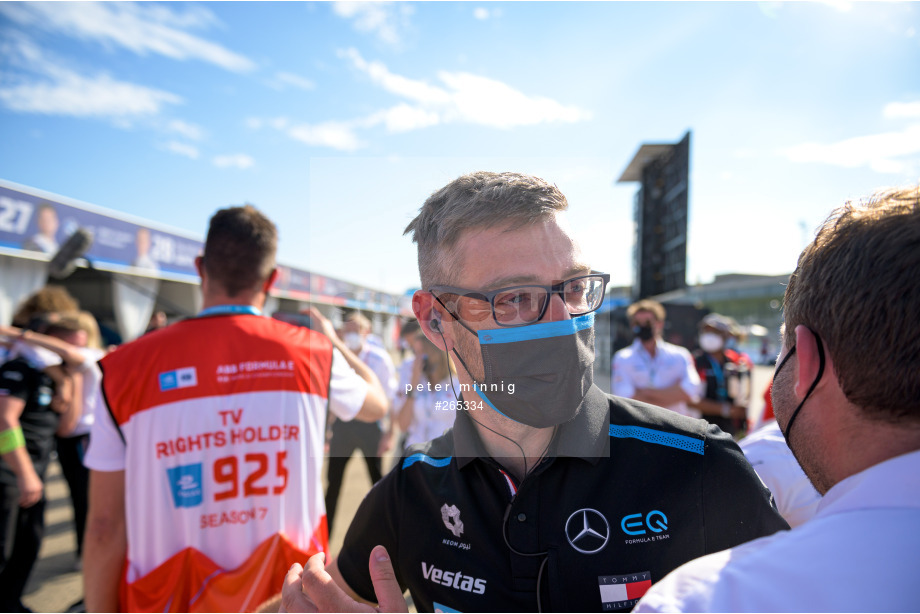 Spacesuit Collections Photo ID 265334, Peter Minnig, Berlin ePrix, Germany, 15/08/2021 16:50:55