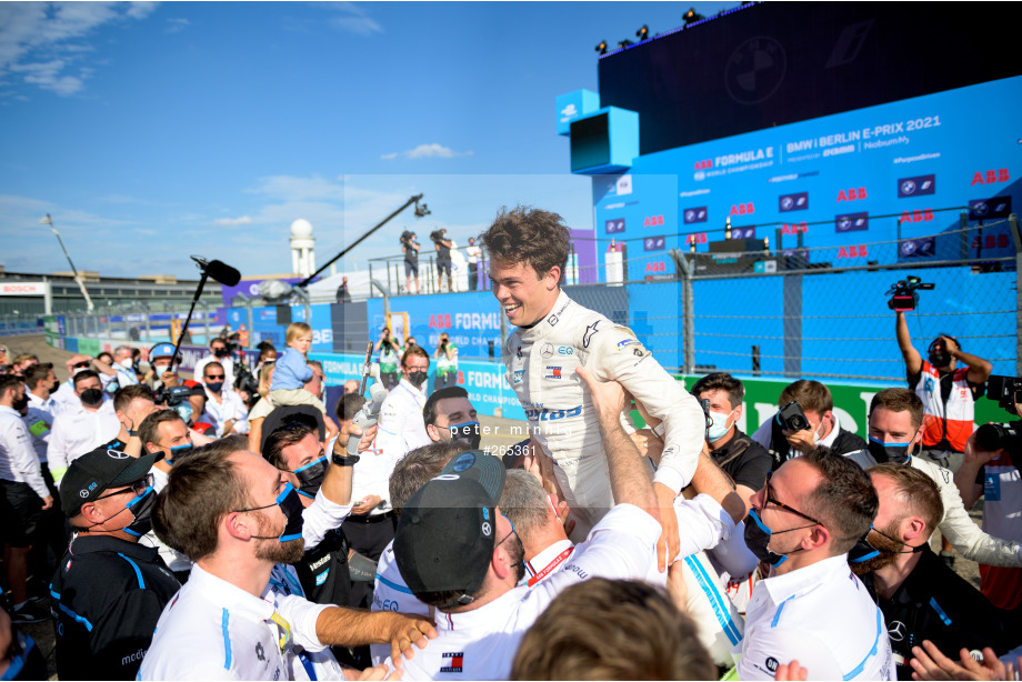 Spacesuit Collections Photo ID 265361, Peter Minnig, Berlin ePrix, Germany, 15/08/2021 16:57:28