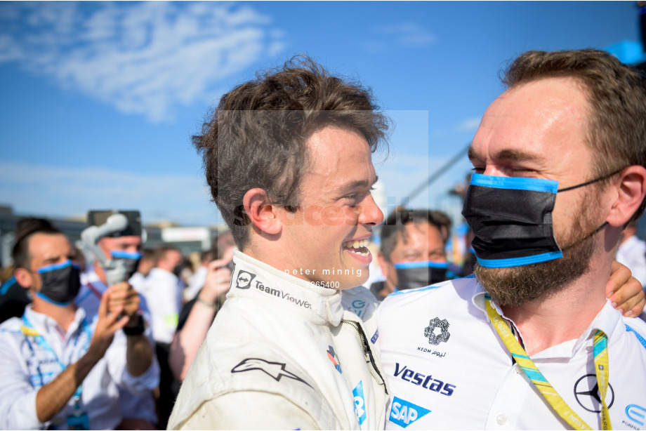 Spacesuit Collections Photo ID 265400, Peter Minnig, Berlin ePrix, Germany, 15/08/2021 16:58:02