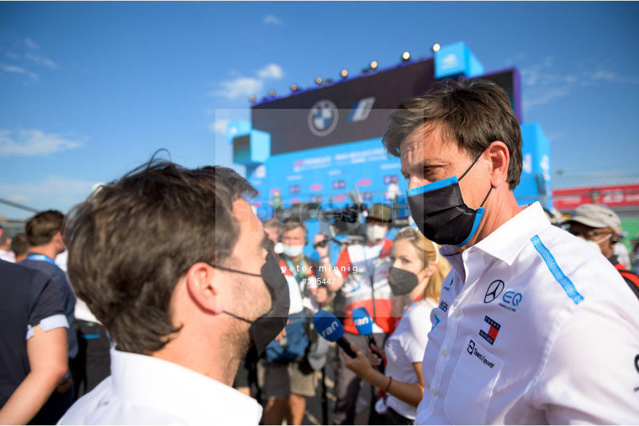 Spacesuit Collections Photo ID 265447, Peter Minnig, Berlin ePrix, Germany, 15/08/2021 17:09:00