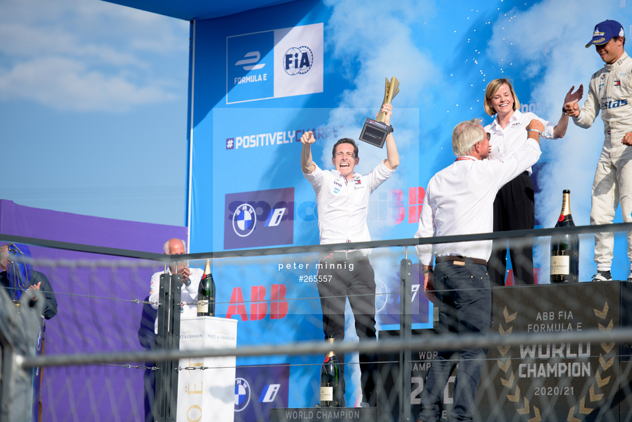 Spacesuit Collections Photo ID 265557, Peter Minnig, Berlin ePrix, Germany, 15/08/2021 17:19:57