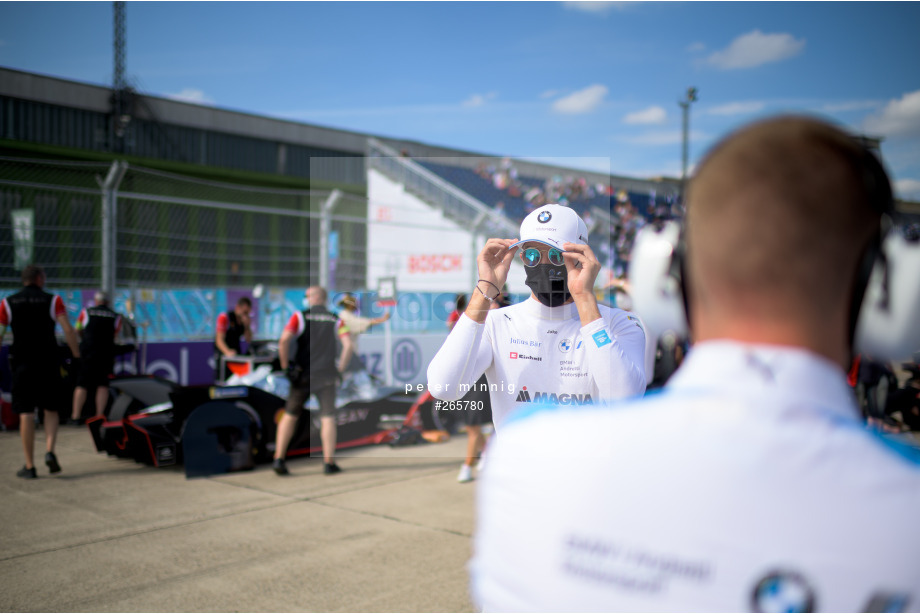 Spacesuit Collections Photo ID 265780, Peter Minnig, Berlin ePrix, Germany, 15/08/2021 15:05:18