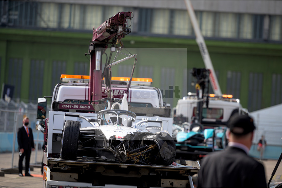 Spacesuit Collections Photo ID 265803, Peter Minnig, Berlin ePrix, Germany, 15/08/2021 15:48:52